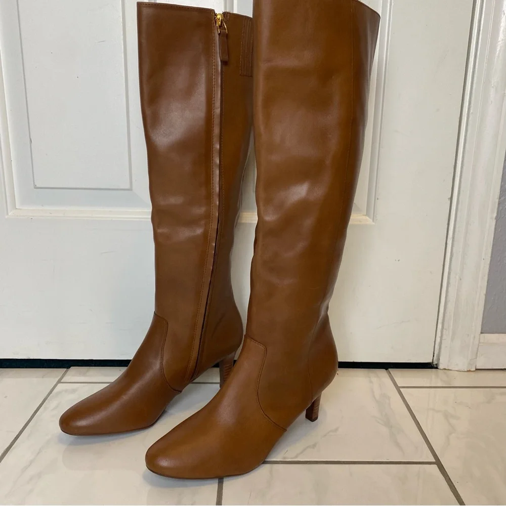 Ralph Lauren caelynn tall knee high caramel leather boots short heel 9.5 NEW - Picture 2 of 13